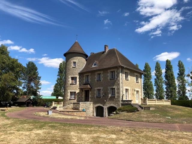 Demeure Des Carila Bed & Breakfast Heudebouville Exterior photo